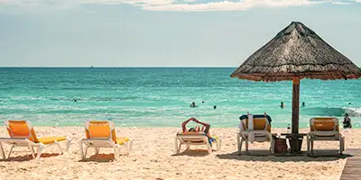 Mosaico-Cruceros-mediterraneo-playa.jpg - Pangea Viajes