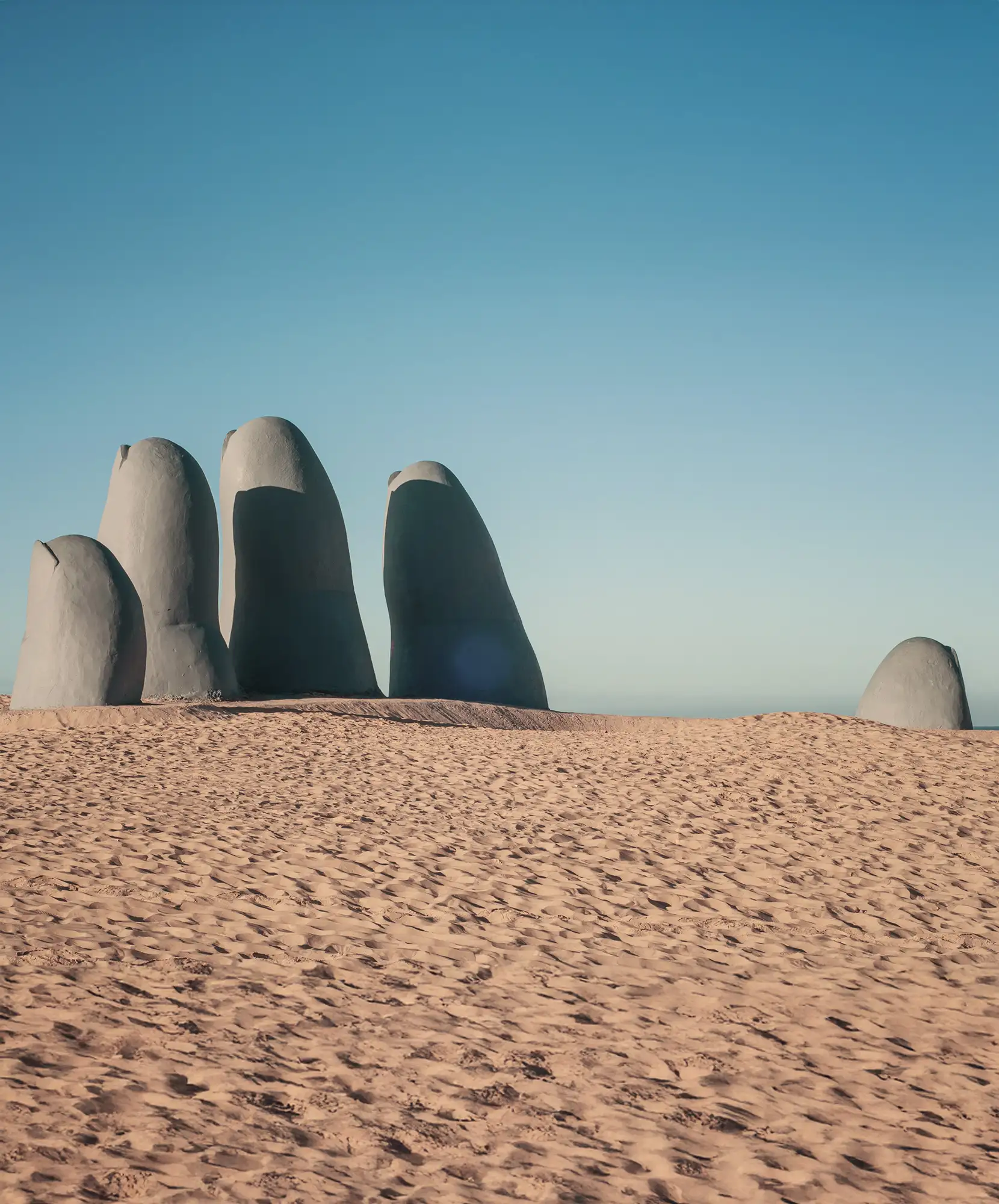 OFERTA-VIAJE-ARGENTINA-URUGUAY-MONTEVIDEO-PUNTA-DEL-ESTE1.webp - Pangea Viajes