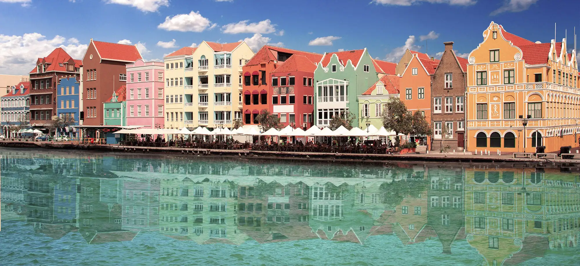 Curazao Con Panamá de Regalo