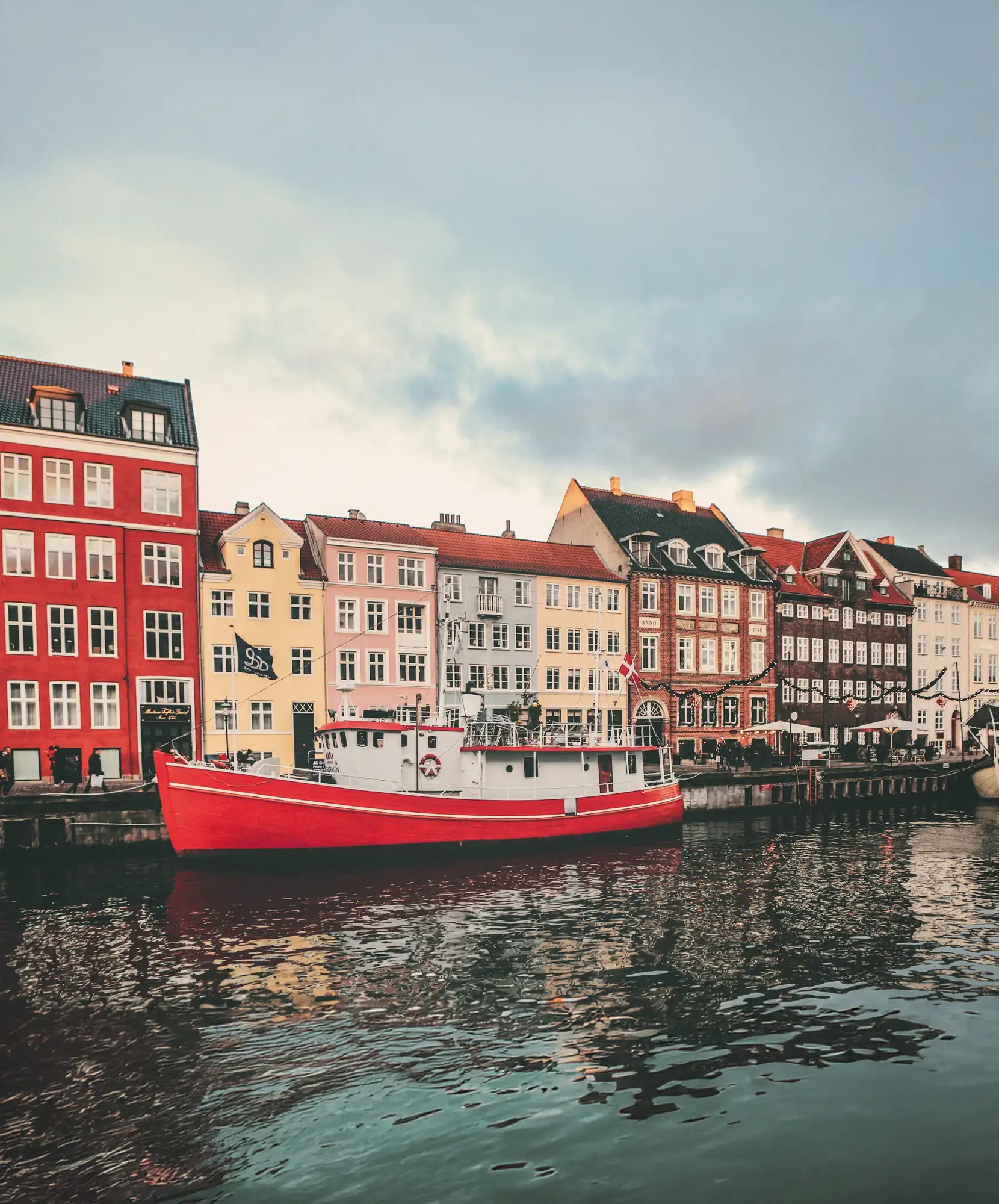 Oferta-viaje-Imperio-Vikingo-y-Helsinki-Copenhague.webp - Pangea Viajes