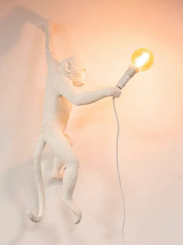 Single tienda_Mosaico_Lampara de mono.webp - Pangea Viajes