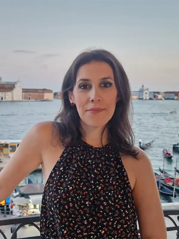 Journalist, writer and teacher