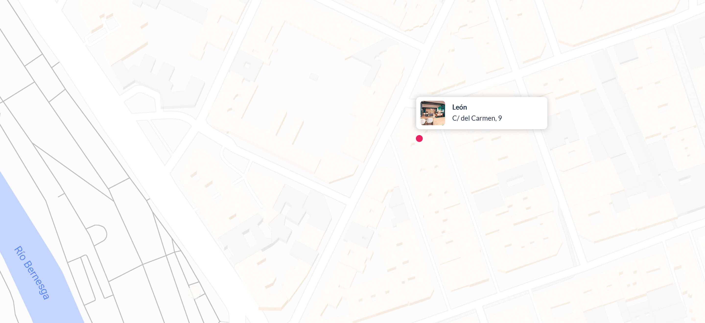 Nossa travel store em León