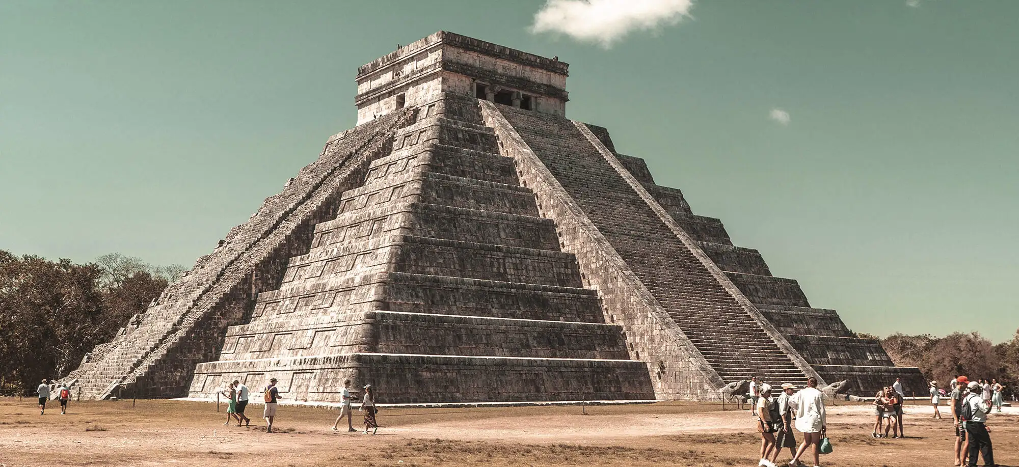 Trips to Chichén Itzá