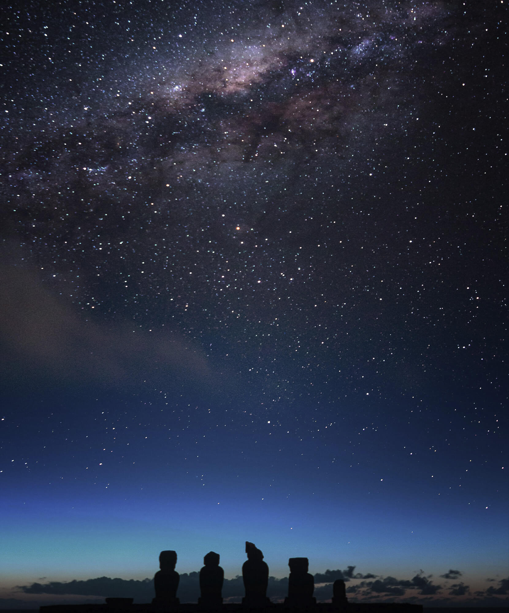 viaje-autor-isla-pascua-estrellas-moais-noche.jpg - Pangea Viajes